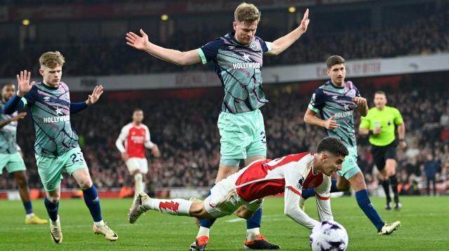 体育直播-【早报】伊万首秀在新加坡留下耻辱一战