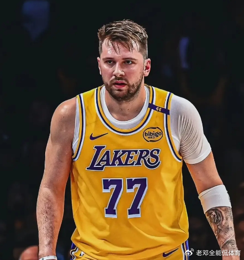 体育直播-东契奇18年选秀屈居第3顺位，那在他前面2人是谁 成就如何？|NBA|巴格利|艾顿|马文·巴格利三世|卢卡-东契奇_新浪体育_新浪新闻