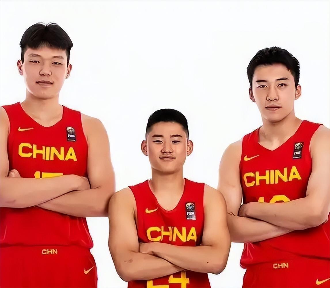 胡明轩无缘世预赛原因曝光！2留洋悍将或回归！最强阵容剑指4连胜